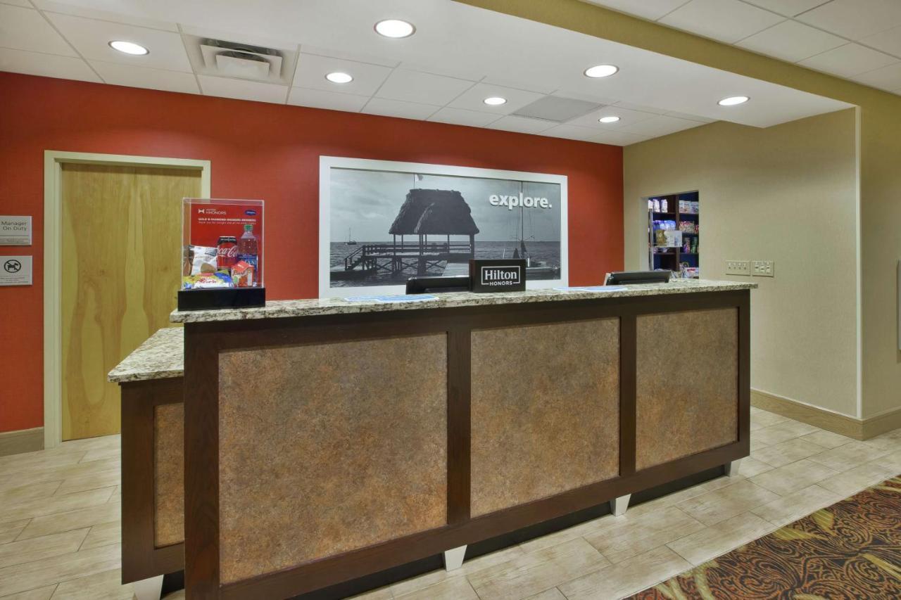 Hampton Inn Brockport Екстериор снимка