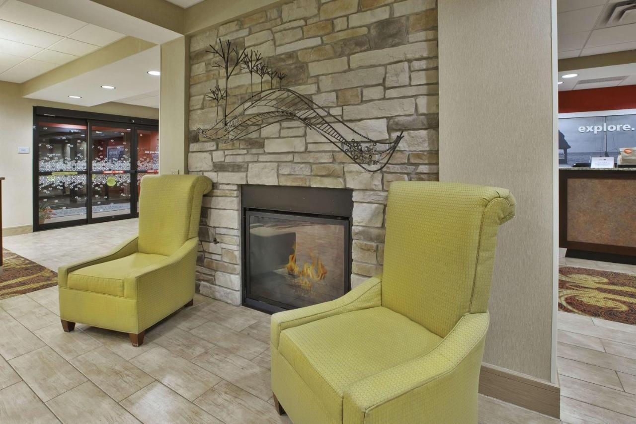 Hampton Inn Brockport Екстериор снимка