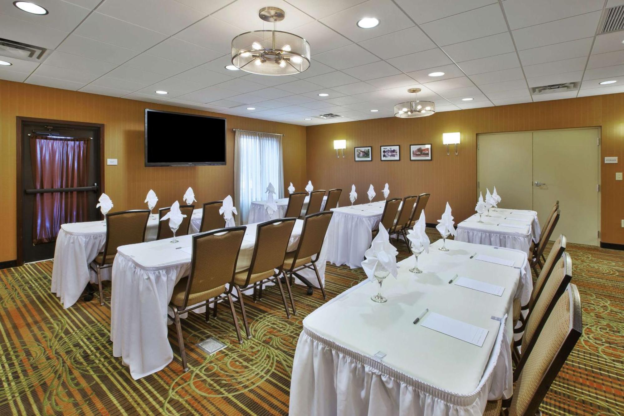 Hampton Inn Brockport Екстериор снимка